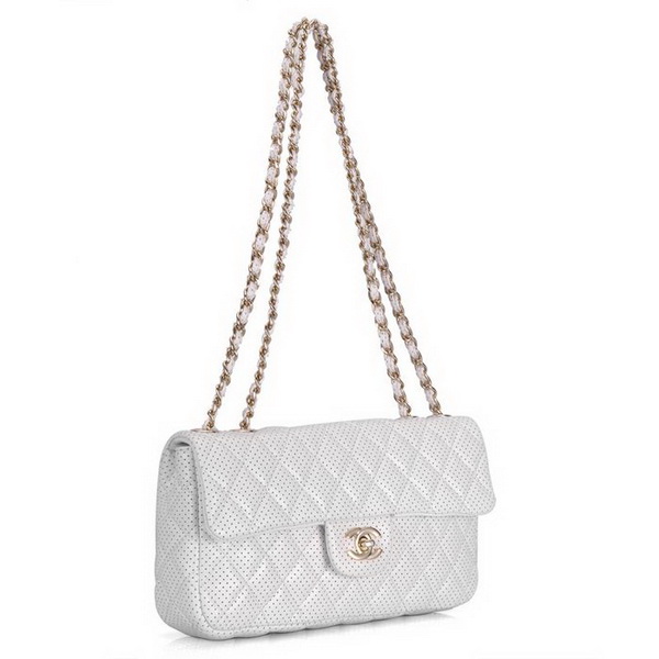Chanel 1117 Classic Flap Bag White Leather Golden Hardware