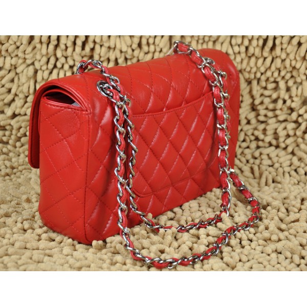 Chanel A01112 Classic Rosso Flap Bag In Pelle Di Agnello Con Har
