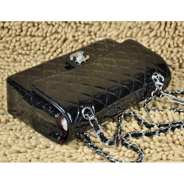 Chanel A01112 Brevetti Flap Bag In Pelle Nera Con Hardware Argen