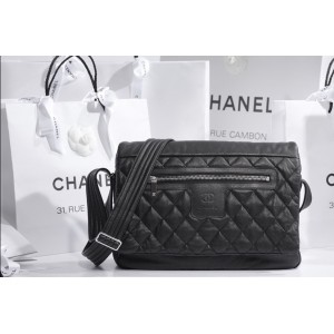 Chanel A48617 Y06882 94305 Quilted Caviale Messaggero Borse In