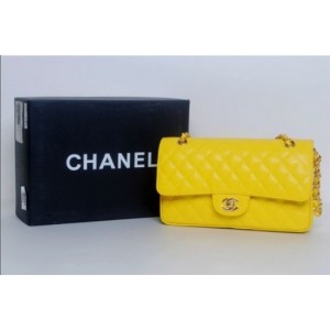 A01112 Chanel Classic Flap Borse Caviar Con Hardware Oro Giallo