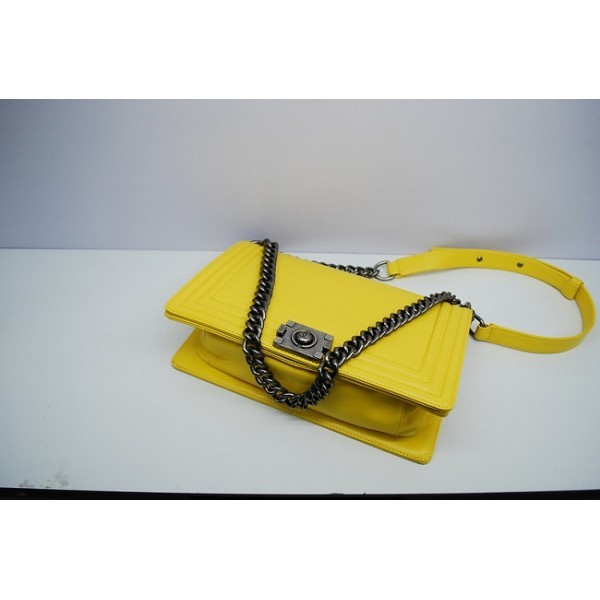 Chanel In Pelle Di Vitello A66711 Bag Boy Limone Giallo Con Shw