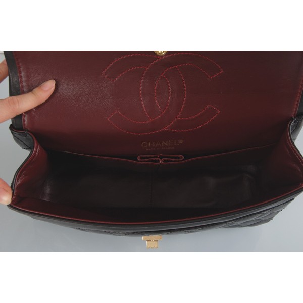A37587 Chanel Classic Flap Bag Nero Con Oro Hw Agnello