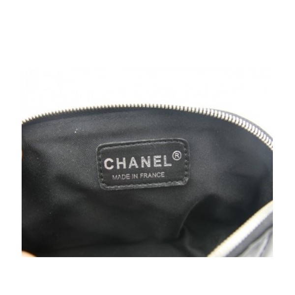 Chanel 2011 Nuovo Leather Clutch Nero Vernice