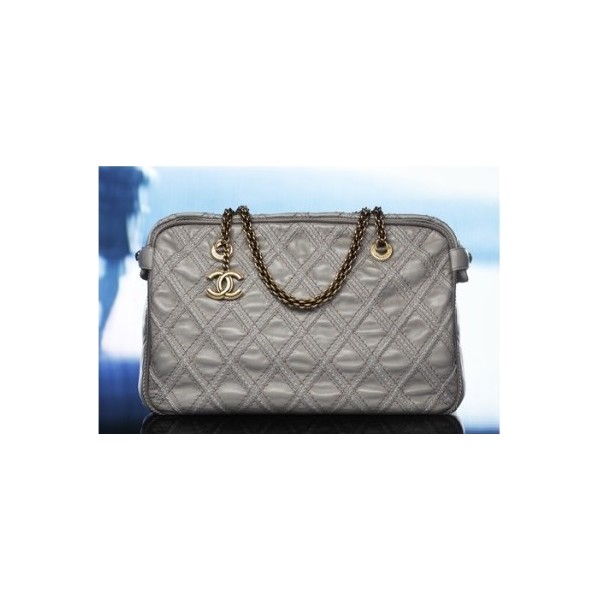 Chanel A66527 Y07298 44203 Quilted Pelle Vitello Fotocamera