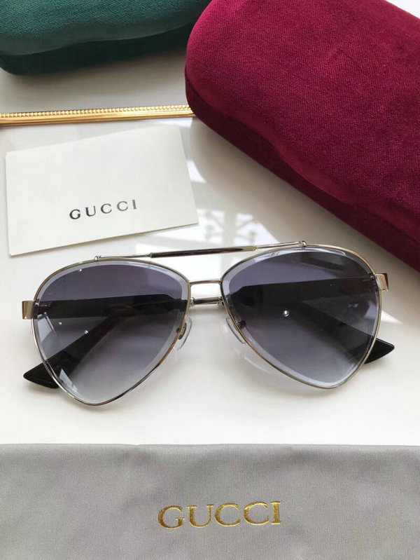 Gucci Sunglasses GGS150272G858
