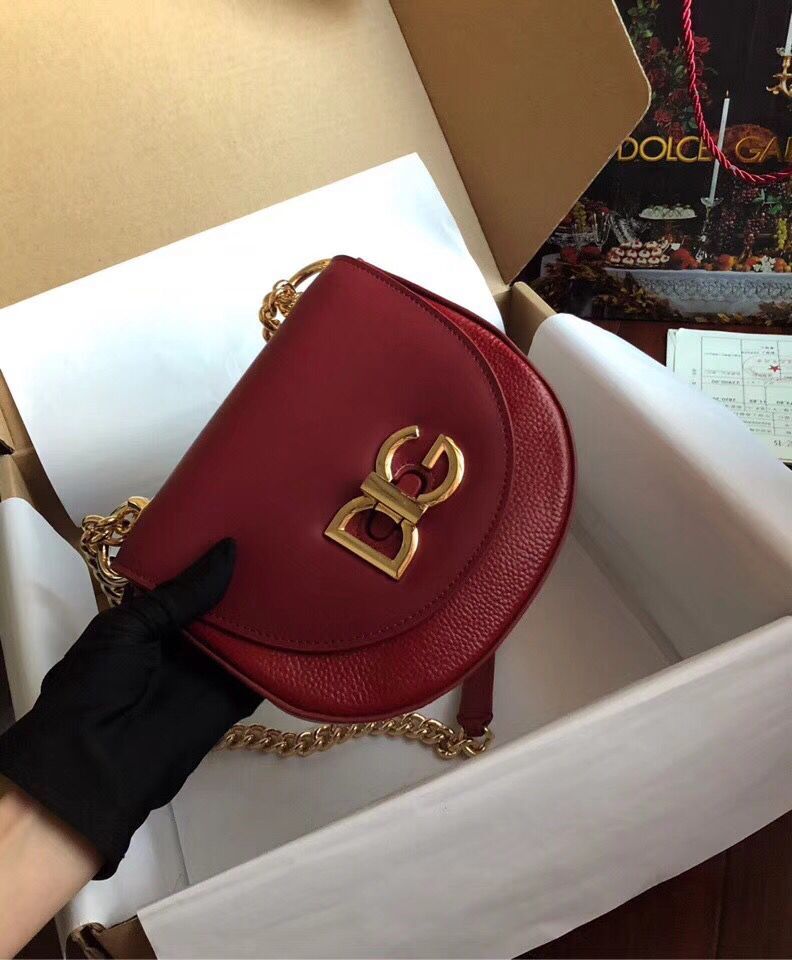 Dolce & Gabbana Calfskin Leather 8594 red