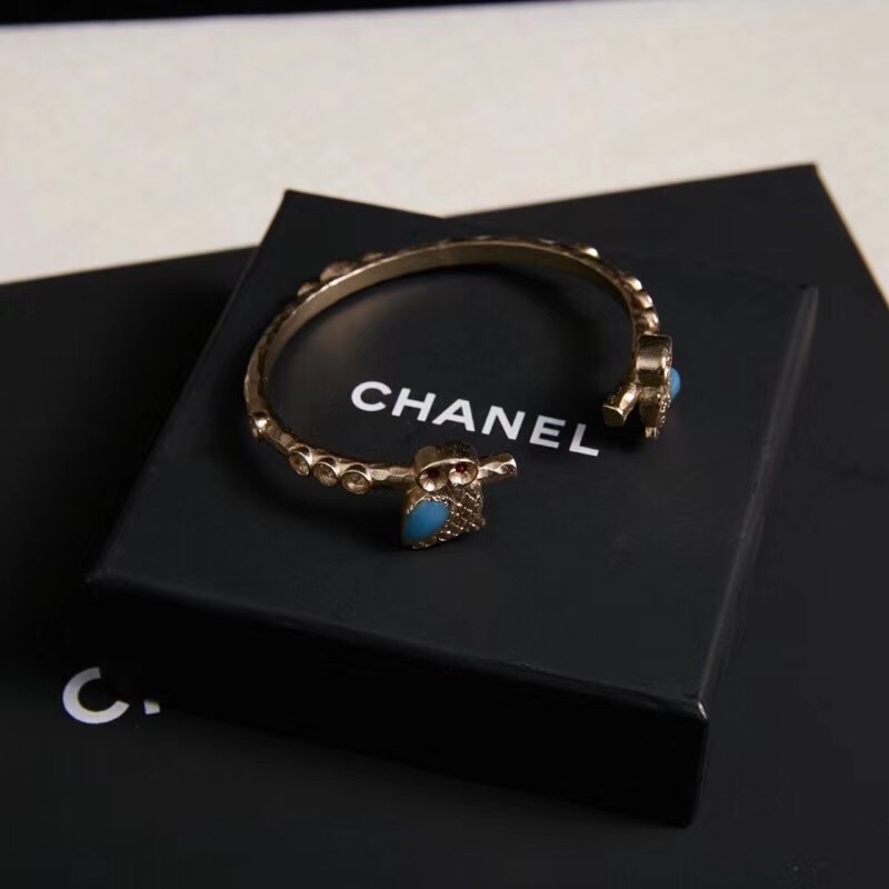 Chanel Bracelet 18302