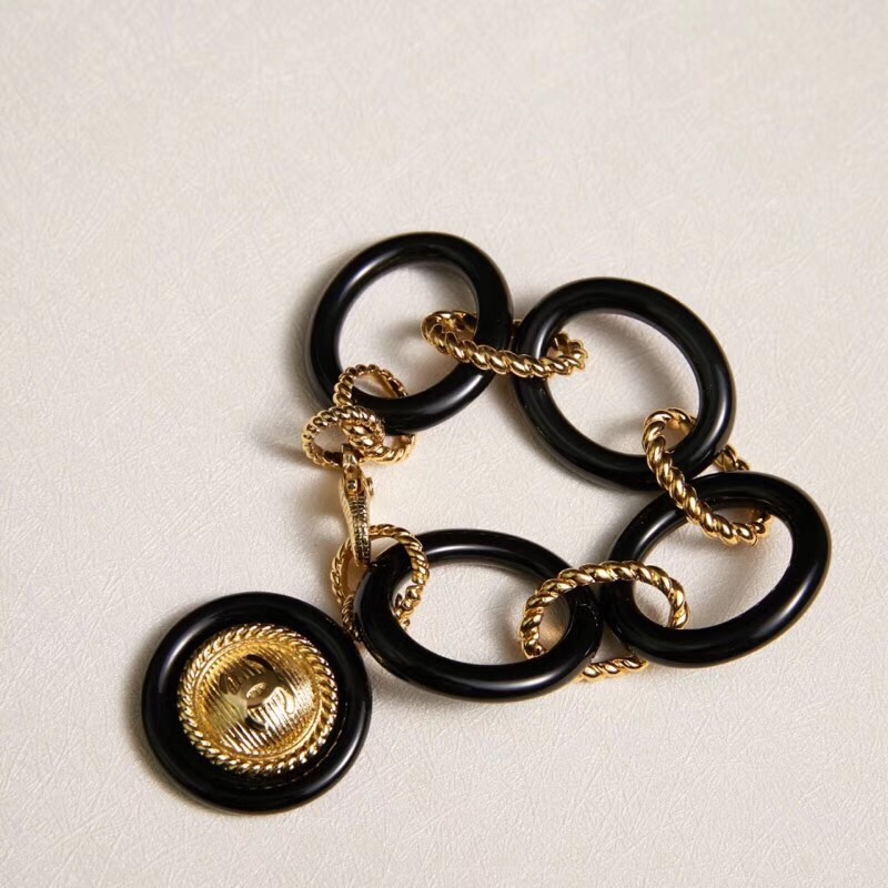 Chanel Bracelet 18307