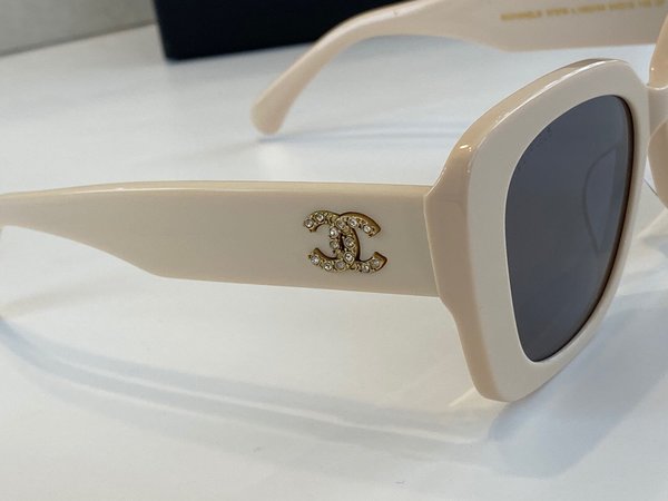 Chanel Sunglasses Top Quality CC6658_814
