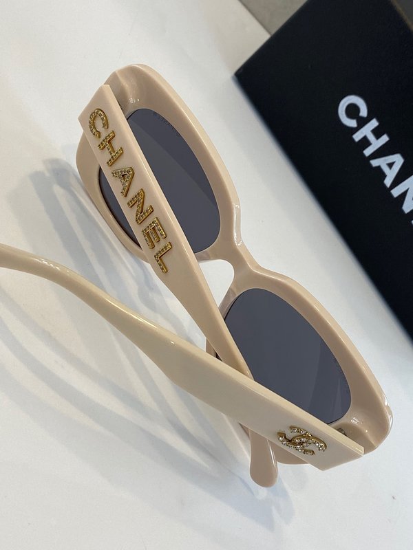 Chanel Sunglasses Top Quality CC6658_816
