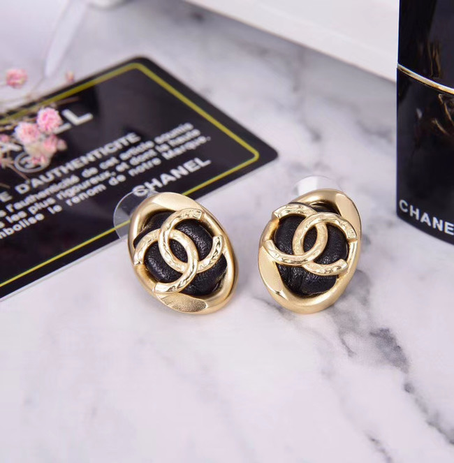 Chanel Earrings CE5228
