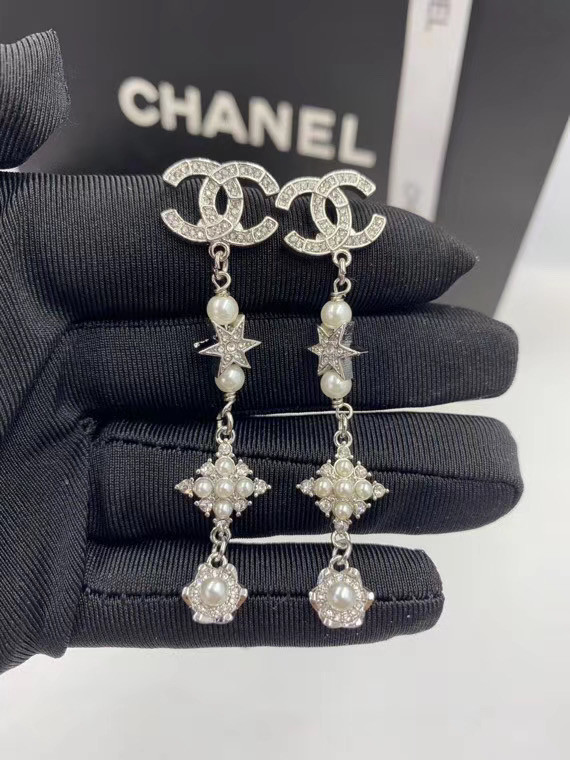 Chanel Earrings CE5770