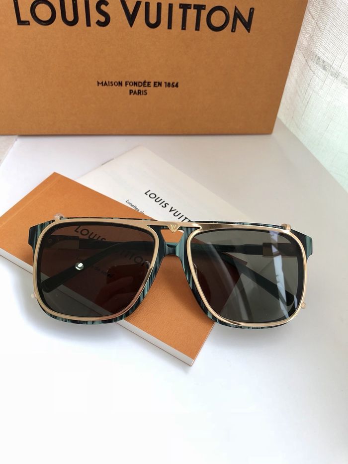Louis Vuitton Sunglasses Top Quality LV6001_0321