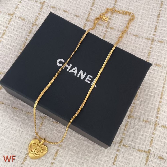 Chanel Necklace CE7725