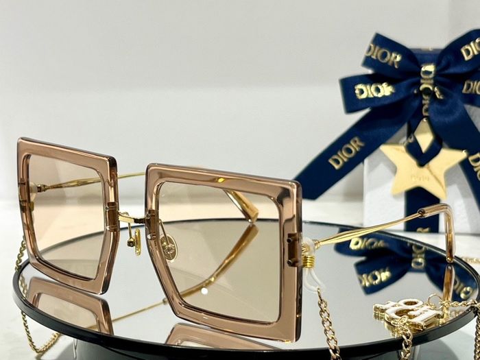 Dior Sunglasses Top Quality DIS00010