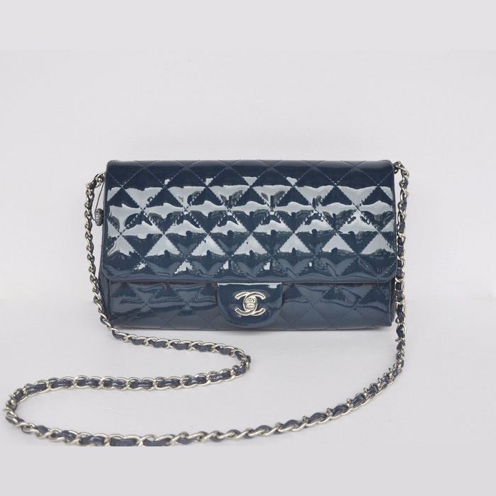 Chanel Flap bag A58036 Blu Royal Patent pelle con hardware Argento