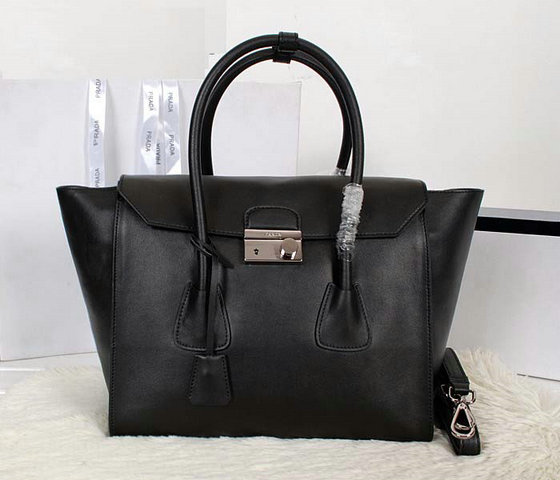 2014 Prada Glace Calf Leather Flap Bag BN2661 in Black